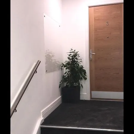 Alexandra House Apartament